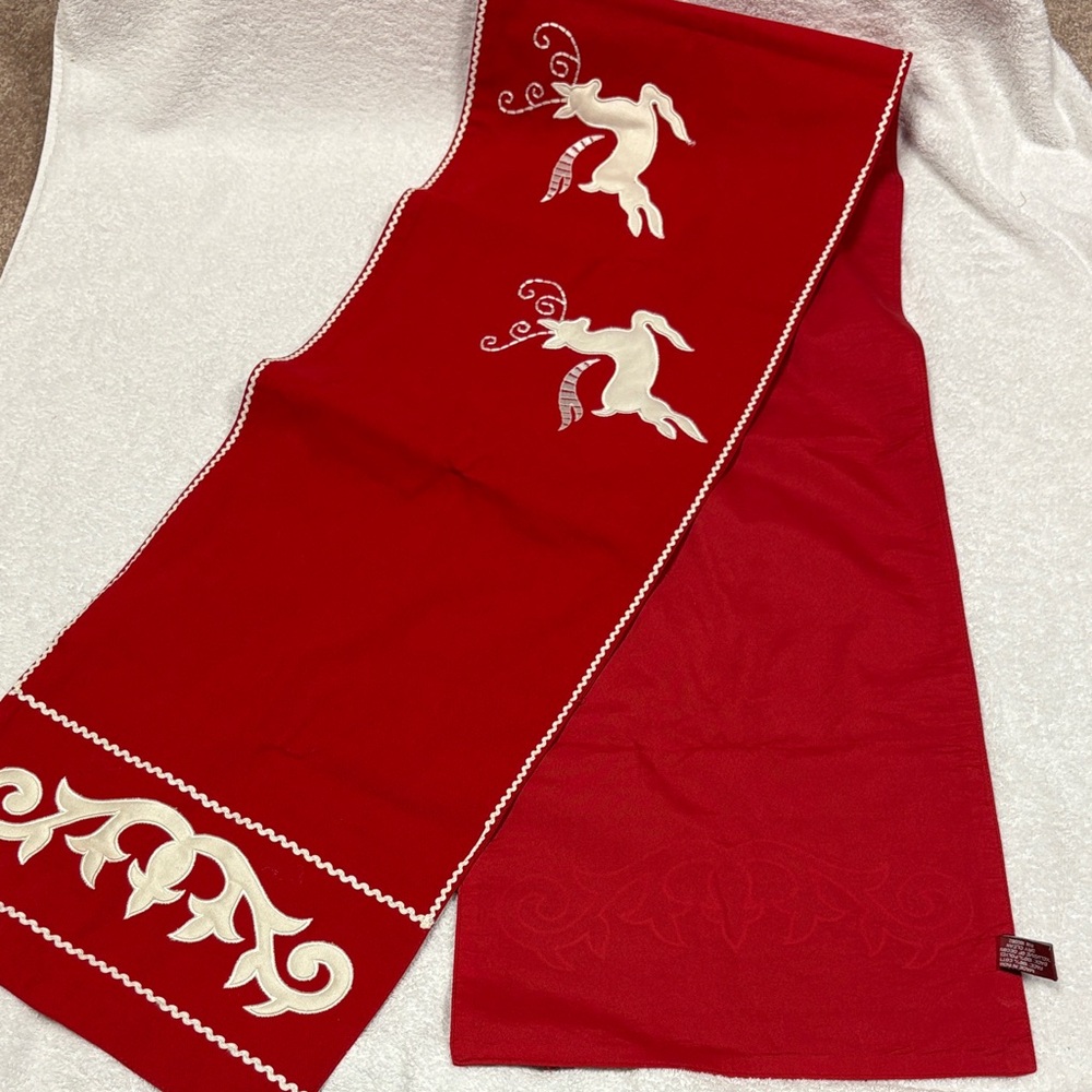 Luxehabitat red white holiday Christmas reindeer table runner scarf